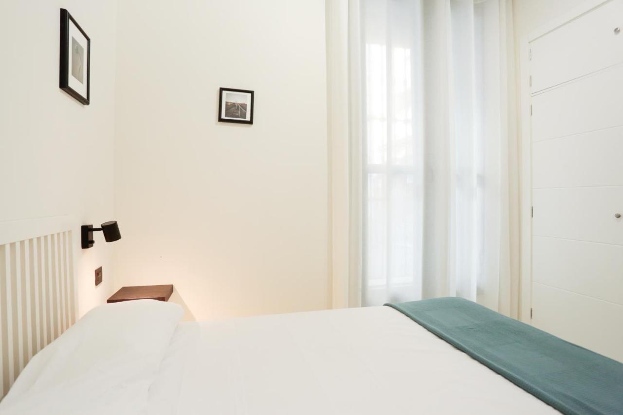 סביליה Monkeys Apartments Cervantes מראה חיצוני תמונה