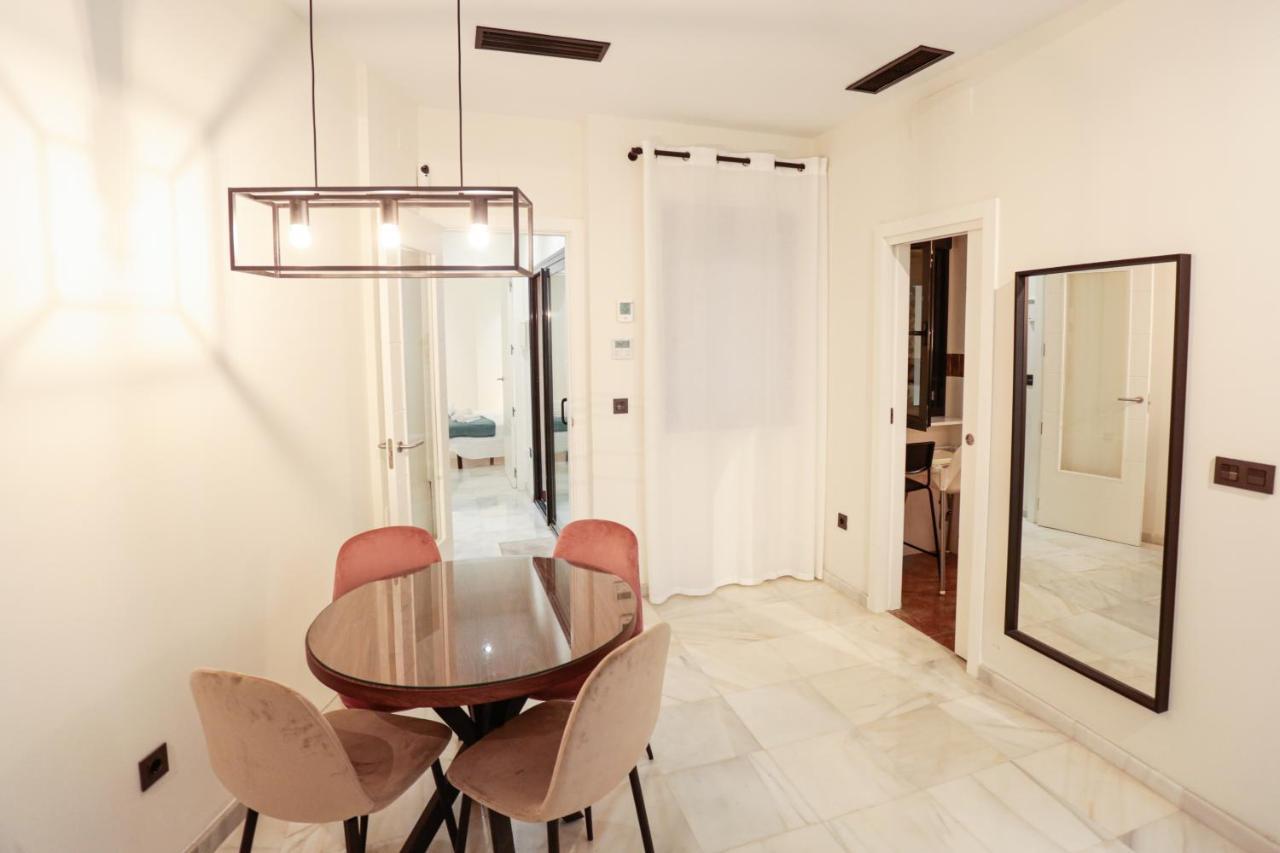 סביליה Monkeys Apartments Cervantes מראה חיצוני תמונה