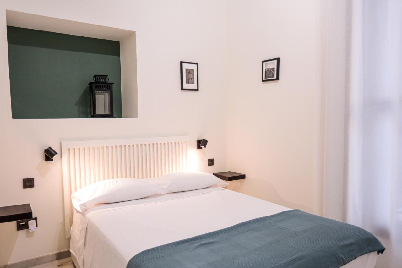 סביליה Monkeys Apartments Cervantes מראה חיצוני תמונה