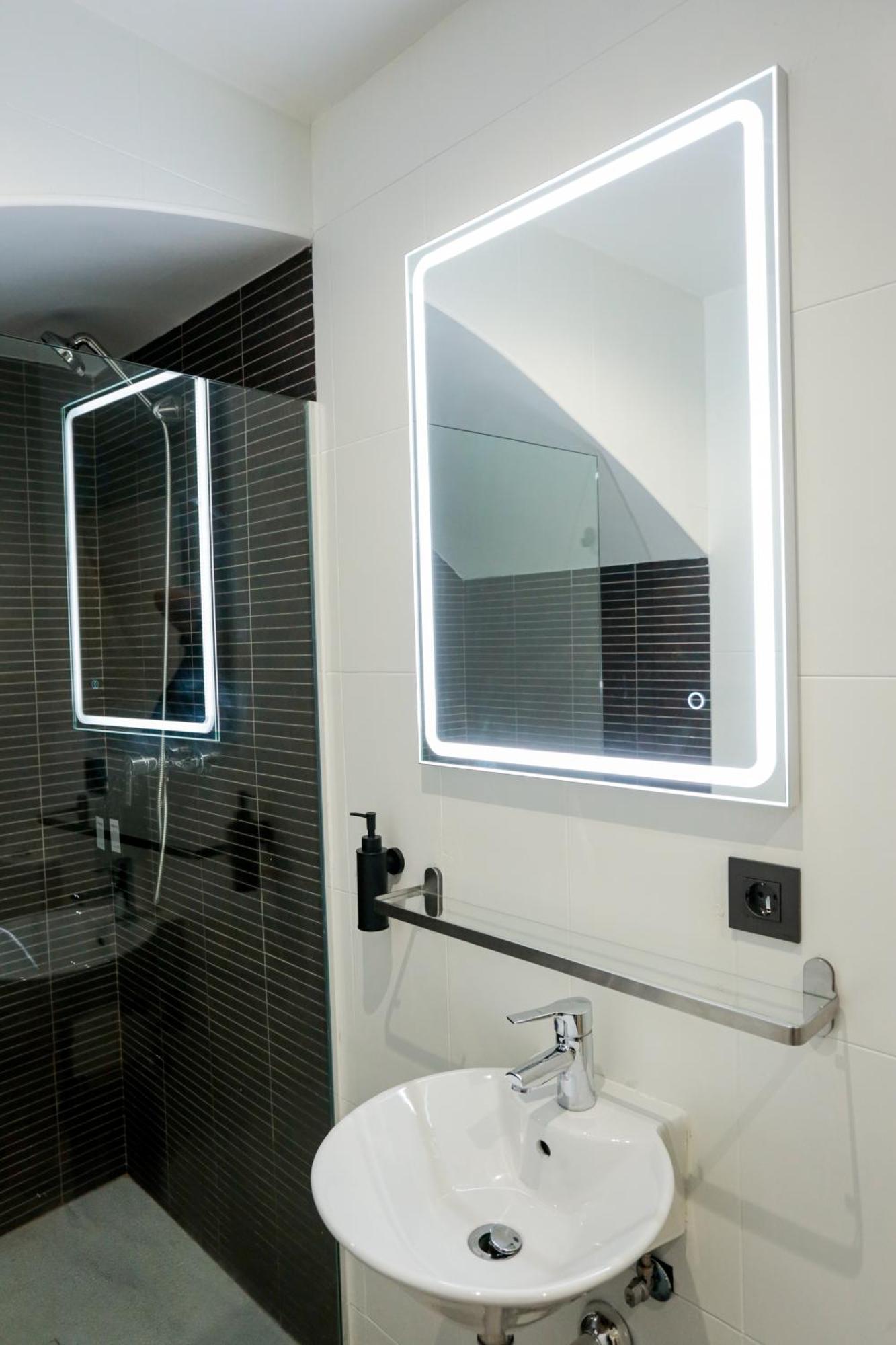 סביליה Monkeys Apartments Cervantes מראה חיצוני תמונה